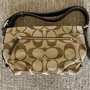 COACH Signature Print Tan Brown Shoulder Bag w/Purple Lining & Leather Accents